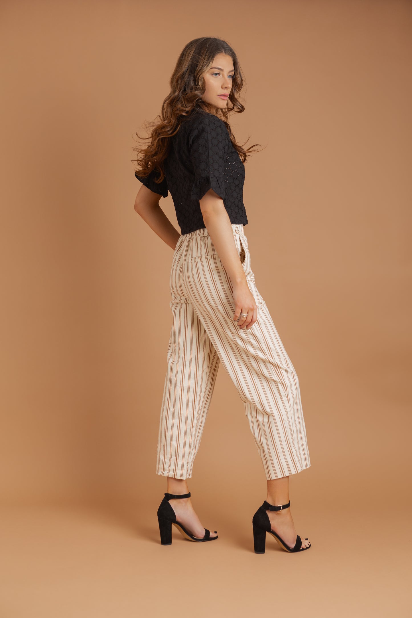 Islandoor easy leg crop pant
